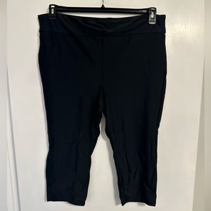 Torrid Swim Capri leggings